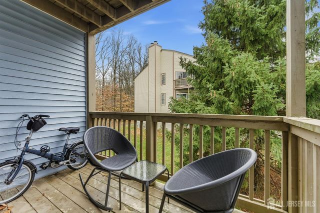 3242 cypress Court, South Brunswick, NJ 08852