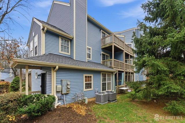 3242 cypress Court, South Brunswick, NJ 08852