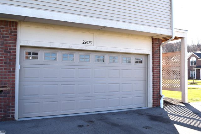 22053 Aberdeen Drive, Macomb Twp, MI 48042