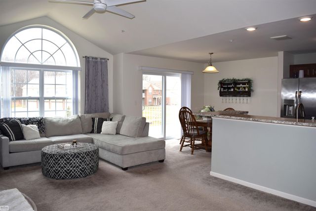 22053 Aberdeen Drive, Macomb Twp, MI 48042