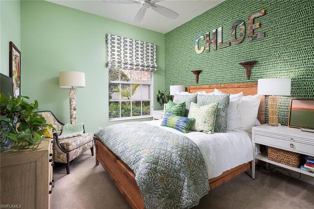 3822 Huelva CT, Naples, FL 34109