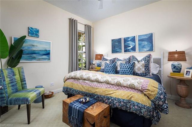 3822 Huelva CT, Naples, FL 34109