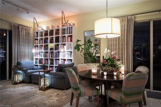 3822 Huelva CT, Naples, FL 34109