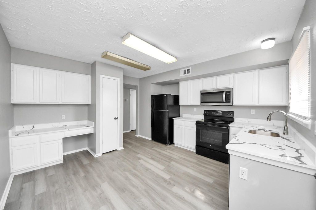 19411 Lazy Valley Drive, Katy, TX 77449