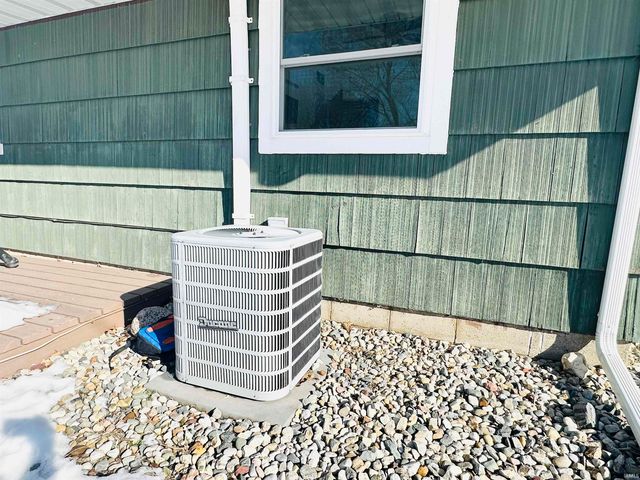 104 Maine Street, Walkerton, IN 46574