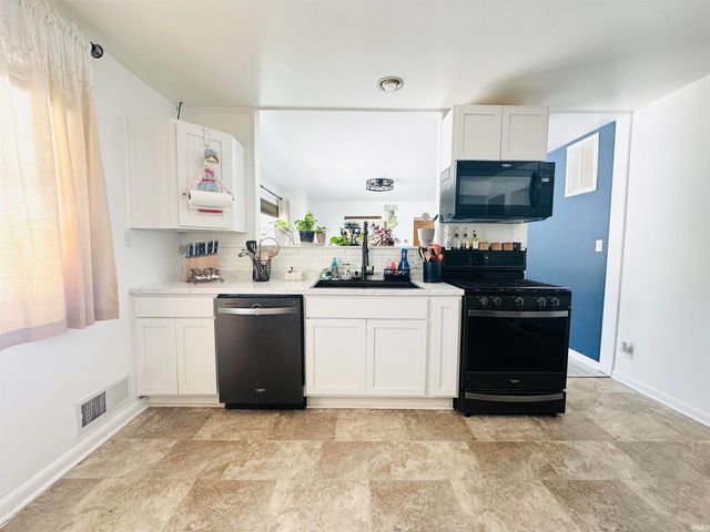 104 Maine Street, Walkerton, IN 46574