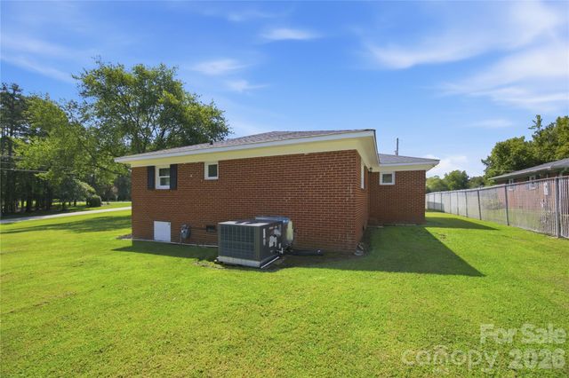 2424 Griffith Road, Monroe, NC 28112