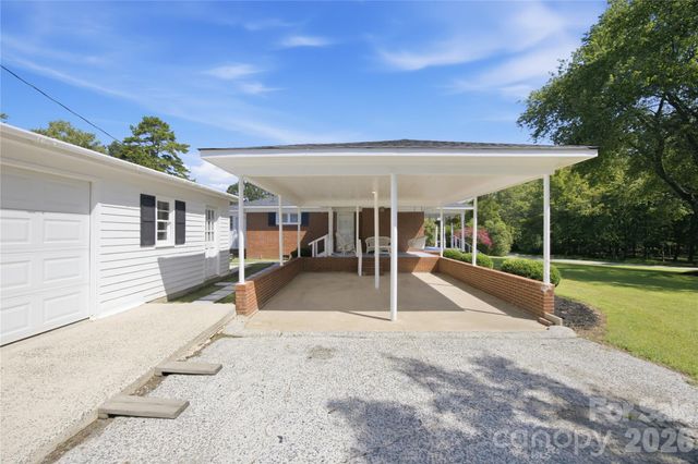 2424 Griffith Road, Monroe, NC 28112