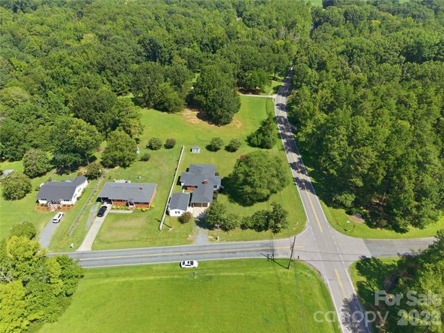 2424 Griffith Road, Monroe, NC 28112