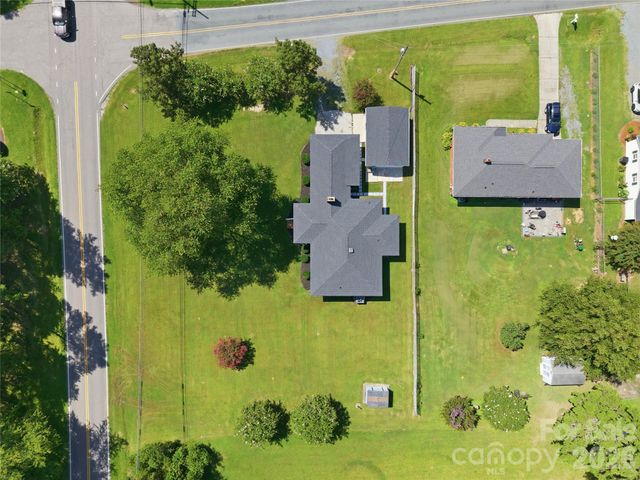 2424 Griffith Road, Monroe, NC 28112