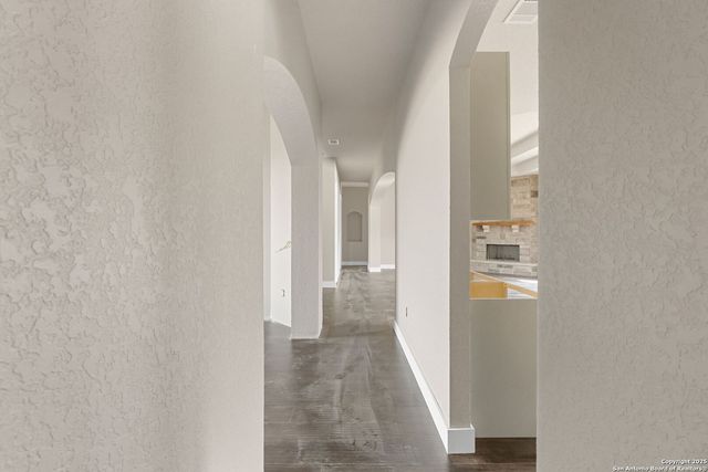 731 County Road 356, Adkins, TX 78101