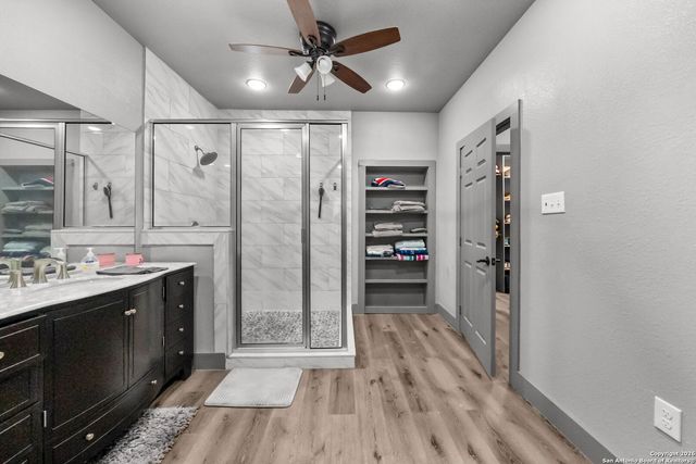 731 County Road 356, Adkins, TX 78101