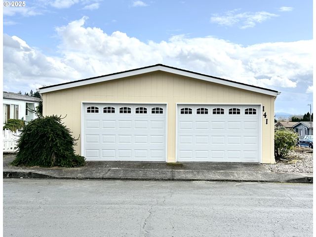 17401 Se 39TH St 141, Vancouver, WA 98683