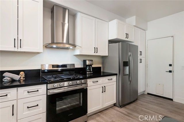 4827 Matteo, Oak Park, CA 91377