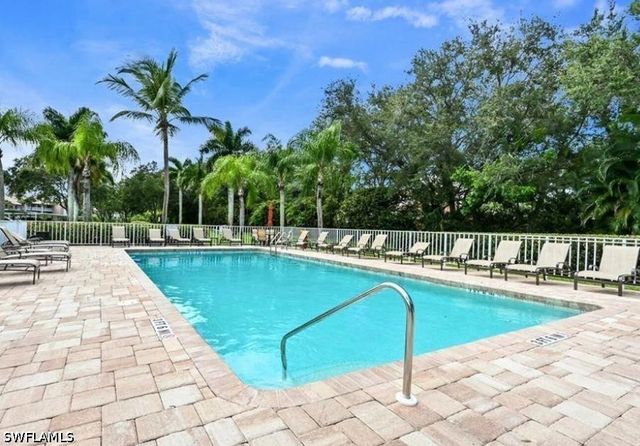 7360 Glenmoor LN 4207, Naples, FL 34104