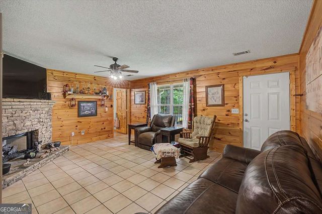 1366 Bethlehem Road, Rockmart, GA 30153