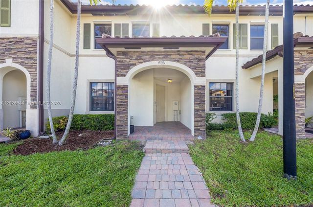 9381 W 33rd Lane, Hialeah, FL 33018
