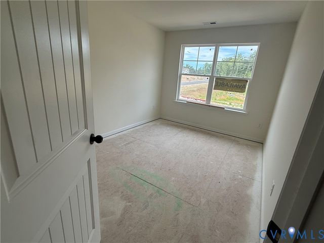 4318 Aurora Dr, Moseley, VA 23120