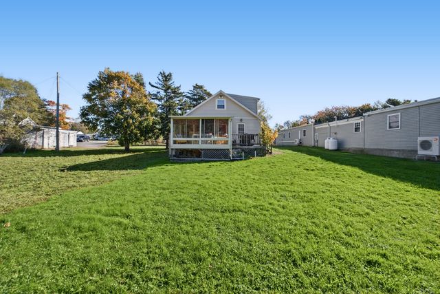 1031 Old Stafford Road, Tiverton, RI 02878