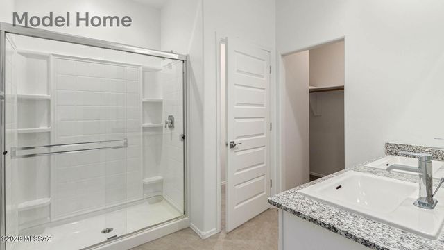 1084 S Chatfield Avenue, Vail, AZ 85641