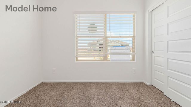 1084 S Chatfield Avenue, Vail, AZ 85641