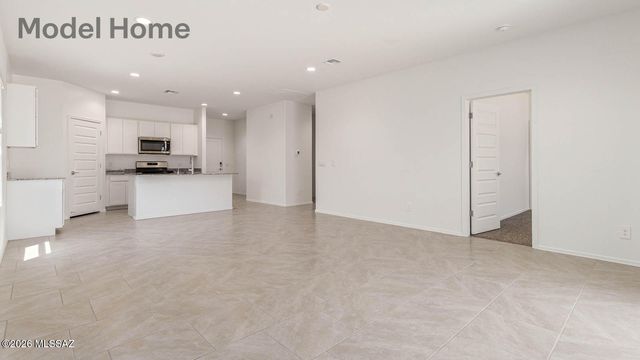 1084 S Chatfield Avenue, Vail, AZ 85641