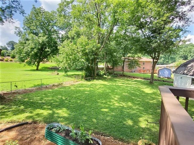3296 Old Concord Road SE, Smyrna, GA 30082