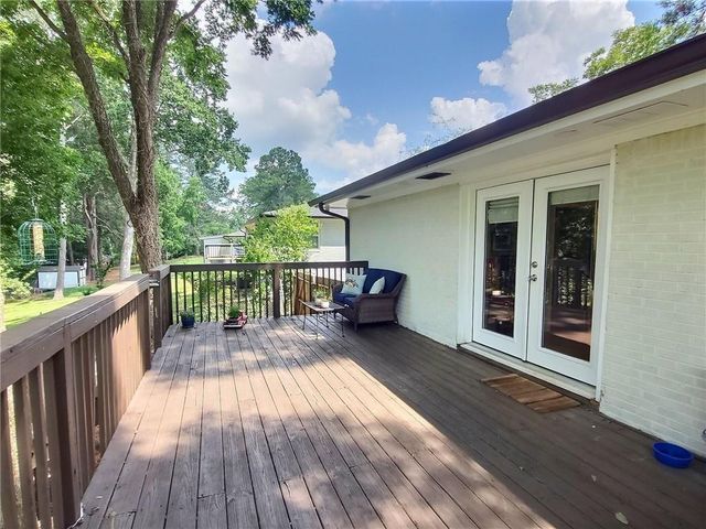 3296 Old Concord Road SE, Smyrna, GA 30082