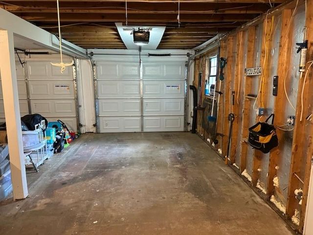 3296 Old Concord Road SE, Smyrna, GA 30082