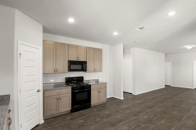 214 Cider Creek DR, Elgin, TX 78621