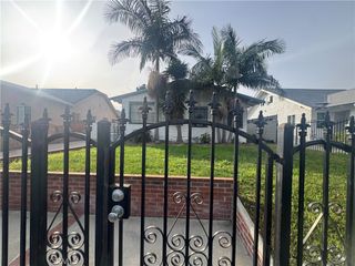 1046 W 73rd, Los Angeles, CA 90044