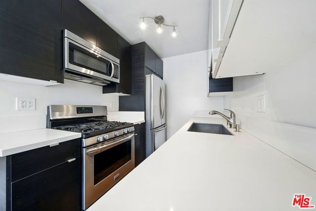 510 Pacific Avenue 5, Venice, CA 90291