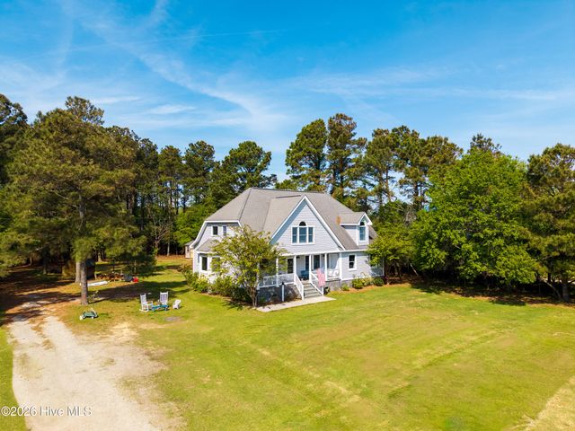 126 Narrow Shore Road, Aydlett, NC 27916
