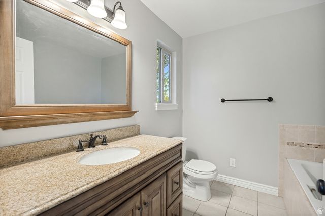 1276 S 4000 W, Syracuse, UT 84075
