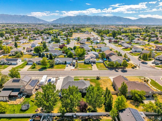 1276 S 4000 W, Syracuse, UT 84075