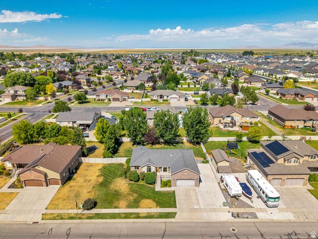1276 S 4000 W, Syracuse, UT 84075