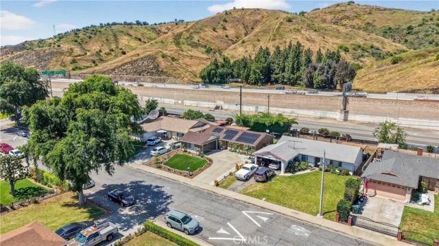 2239 Farringdon, Pomona, CA 91768