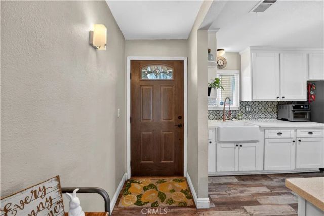 2239 Farringdon, Pomona, CA 91768