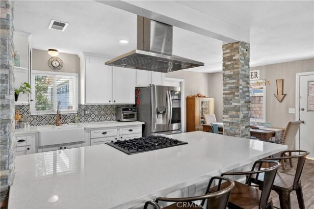 2239 Farringdon, Pomona, CA 91768