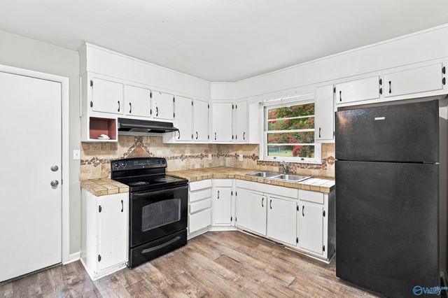 4502 Raton Blvd NW, Huntsville, AL 35810