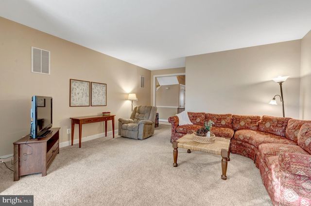 25675 TREMAINE TER, Chantilly, VA 20152