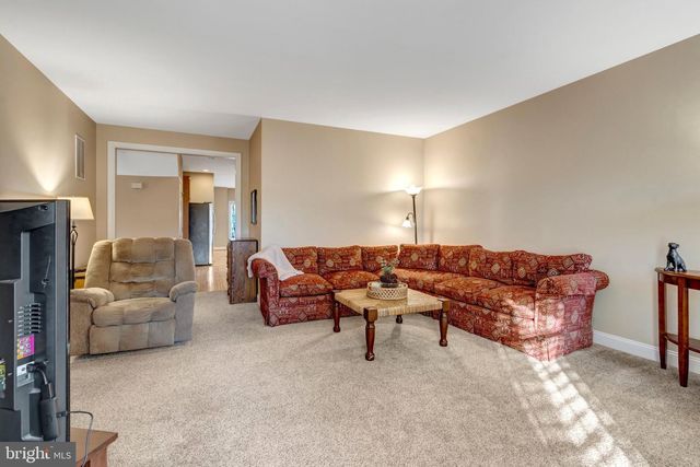 25675 TREMAINE TER, Chantilly, VA 20152