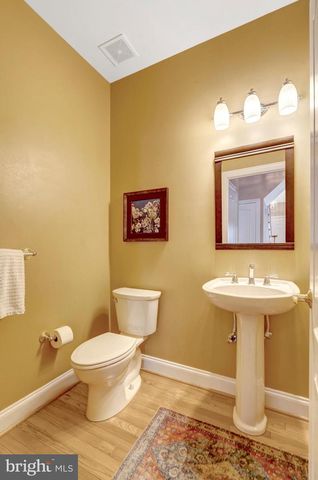 25675 TREMAINE TER, Chantilly, VA 20152