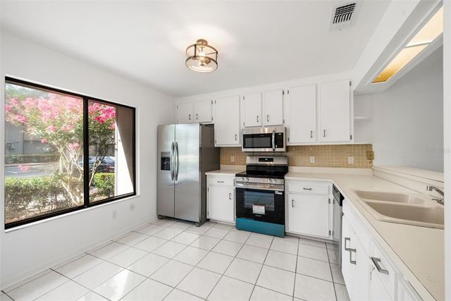 3723 NW 55TH PLACE, Gainesville, FL 32653