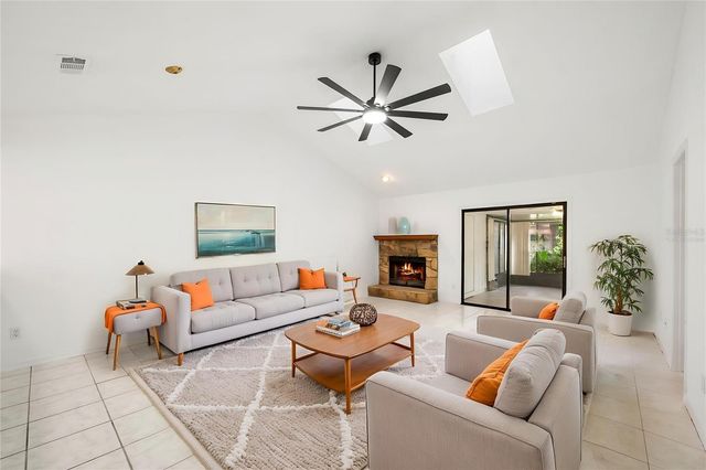3723 NW 55TH PLACE, Gainesville, FL 32653