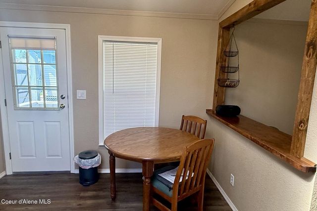 2064 W Windermere Ave, Coeur D'alene, ID 83815