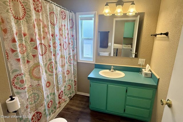 2064 W Windermere Ave, Coeur D'alene, ID 83815