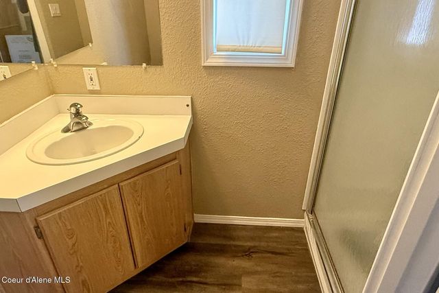 2064 W Windermere Ave, Coeur D'alene, ID 83815