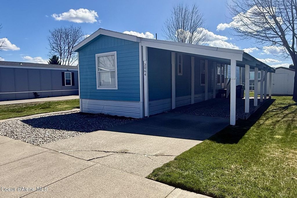 2064 W Windermere Ave, Coeur D'alene, ID 83815