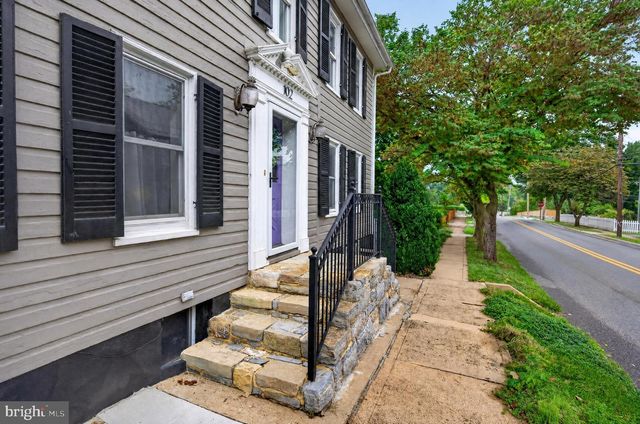 102 N DUKE ST, Shepherdstown, WV 25443